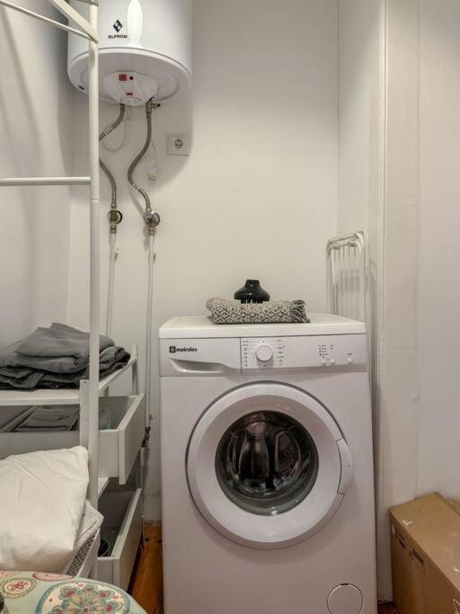 Home Mais Mouros Lisboa Екстериор снимка